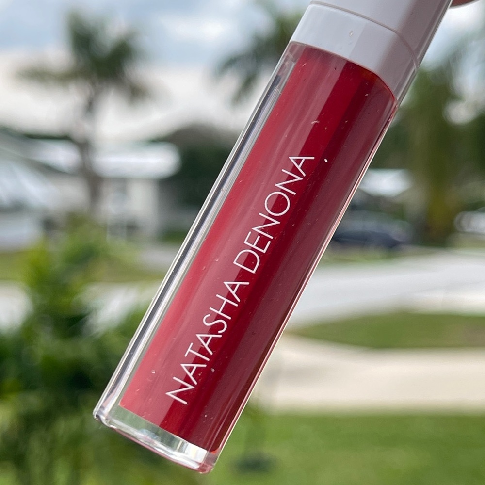 NATASHA DENONA Lip Glaze Lipgloss In 10 Red
